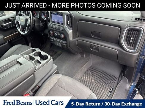 Used 2019 Chevrolet Silverado 1500 LT w/ All-Star Edition image 17