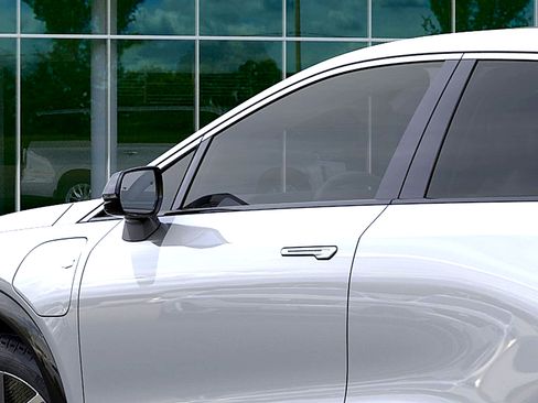 New 2027 Cadillac Optiq Luxury AWD/4WD image 12