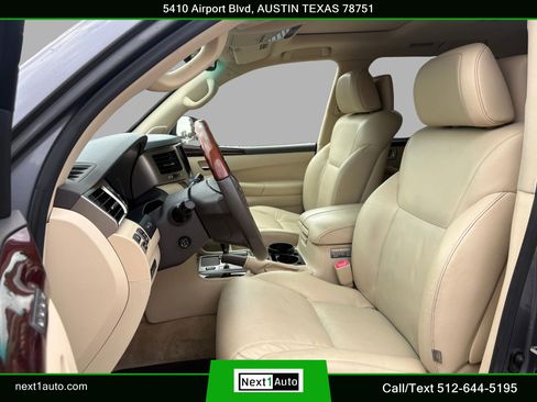 Used 2013 Lexus LX 570 4WD image 17