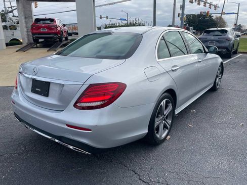 Used 2020 Mercedes-Benz E 350 Sedan image 28