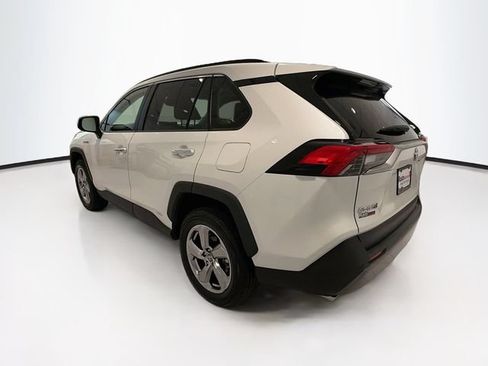Certified 2021 Toyota RAV4 Limited AWD/4WD image 5