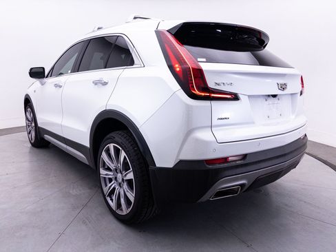 Used 2021 Cadillac XT4 Premium Luxury AWD/4WD image 15