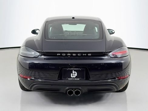 Used 2022 Porsche 718 Cayman w/ Premium Package RWD image 6