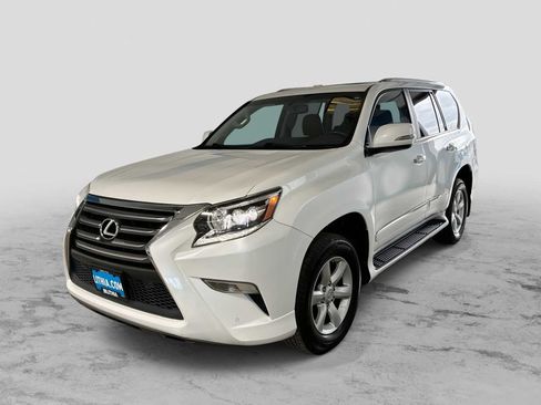 Used 2017 Lexus GX 460 w/ Navigation Package image 1