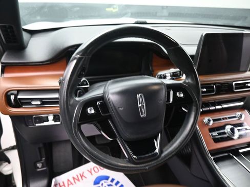 Used 2020 Lincoln Aviator Reserve w/ Class IV Trailer Tow Package image 2