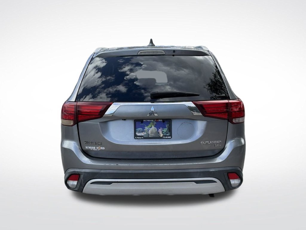 Used 2019 Mitsubishi Outlander SEL AWD/4WD image 7
