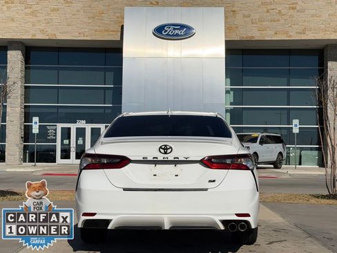 Used 2024 Toyota Camry SE image 22