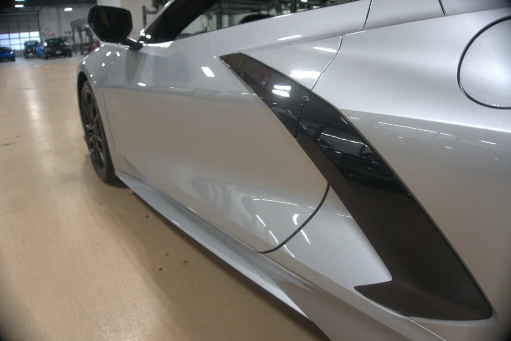Used 2026 Chevrolet Corvette Stingray Preferred Cpe w/ Z51 Performance Package RWD image 19