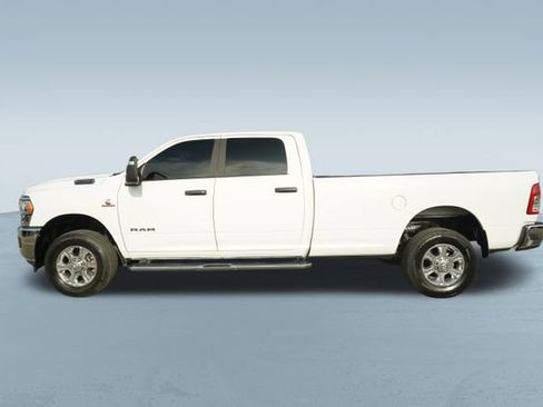Used 2023 RAM 2500 Big Horn w/ Level 1 Equipment Group image 4