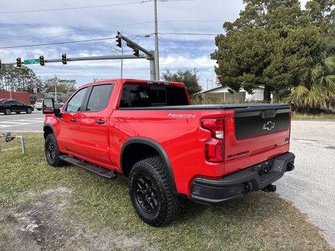 Used 2024 Chevrolet Silverado 1500 ZR2 w/ ZR2 Bison Edition image 4