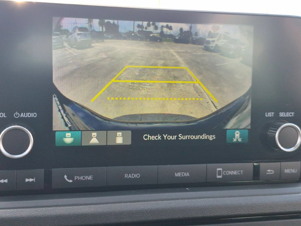 Used 2025 Honda Accord SE image 19