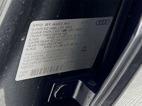 New 2025 Audi Q5 2.0T Premium Plus image 30
