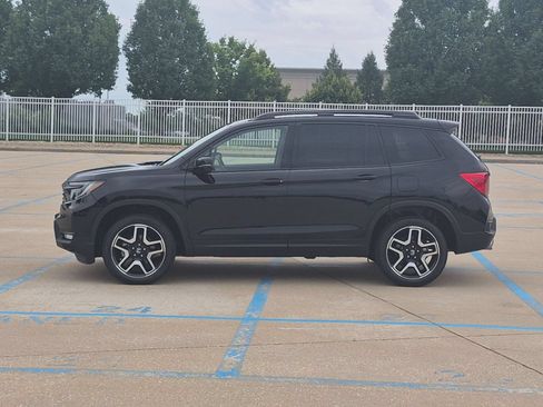 Used 2023 Honda Passport Elite image 9