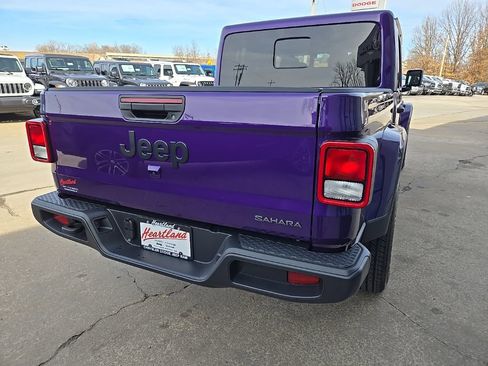 New 2026 Jeep Gladiator Sahara image 10