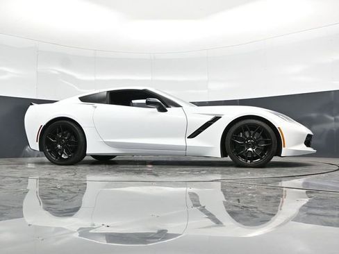 Used 2016 Chevrolet Corvette Stingray Coupe RWD image 56