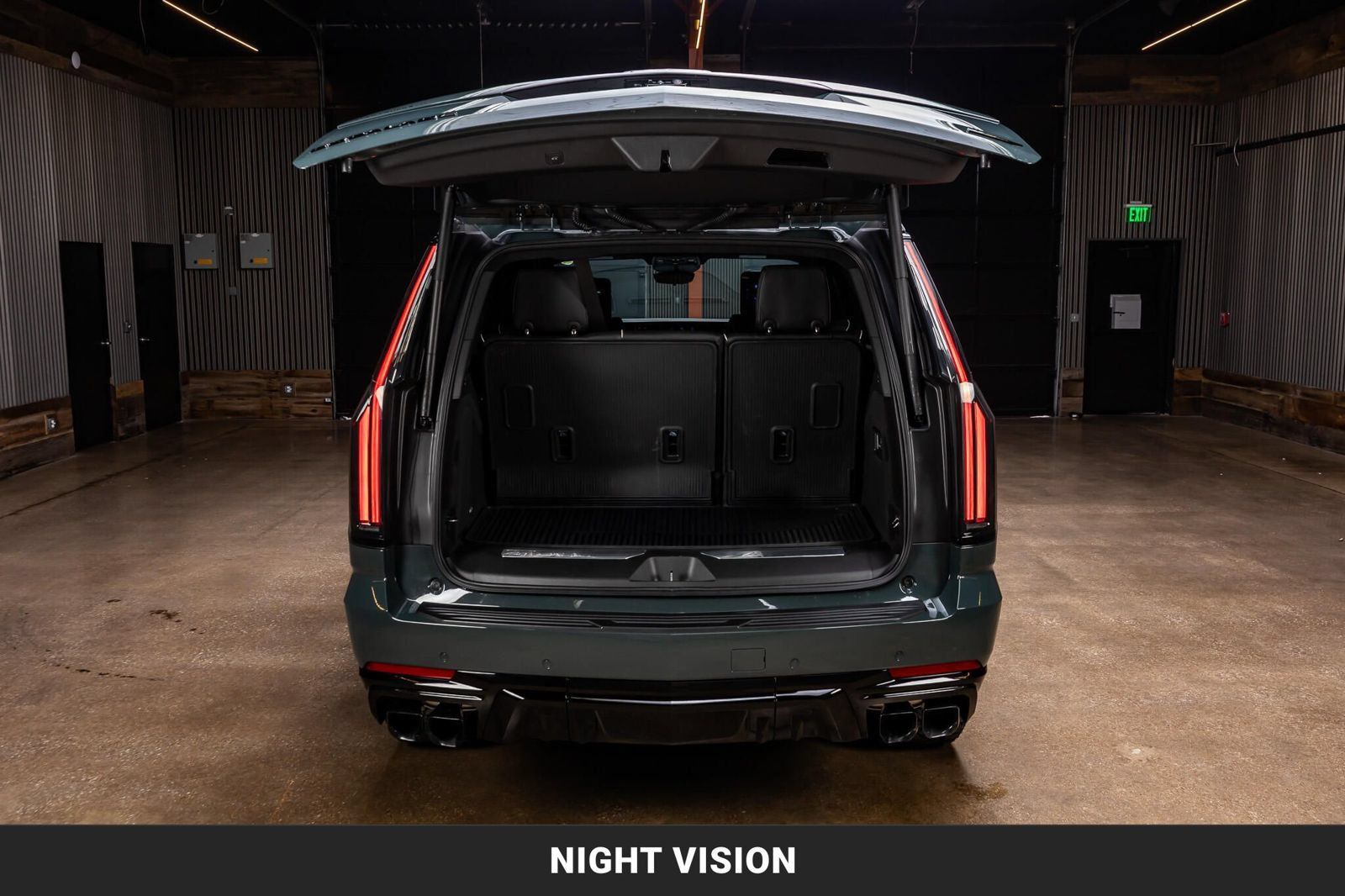 Used 2026 Cadillac Escalade V w/ LPO, ONYX Package AWD/4WD image 9