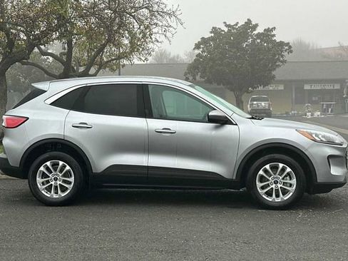 Used 2021 Ford Escape SE w/ Convenience Package image 7