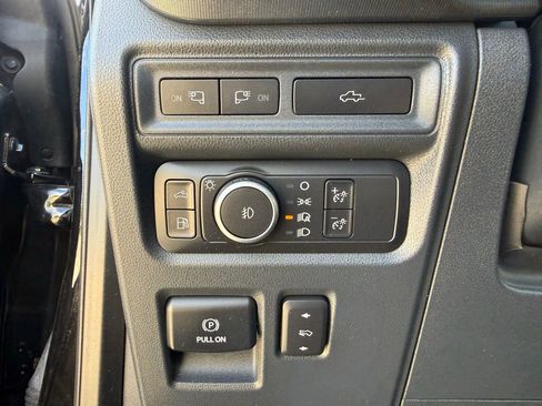 Used 2022 Ford F150 Platinum w/ Equipment Group 701A High image 12