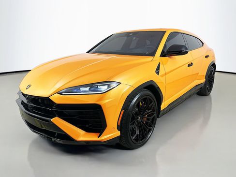 Used 2025 Lamborghini Urus SE AWD/4WD image 1