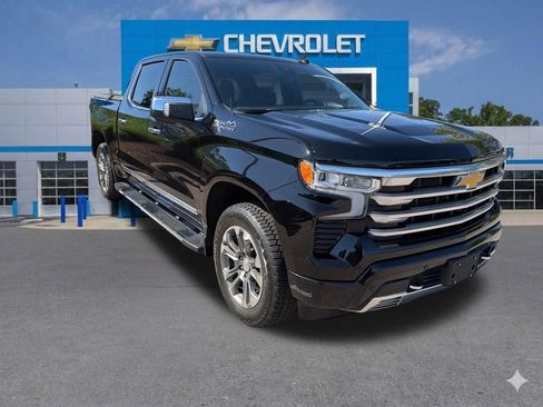 Used 2024 Chevrolet Silverado 1500 High Country w/ Technology Package image 38