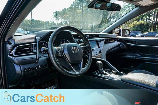 Used 2020 Toyota Camry LE FWD image 19