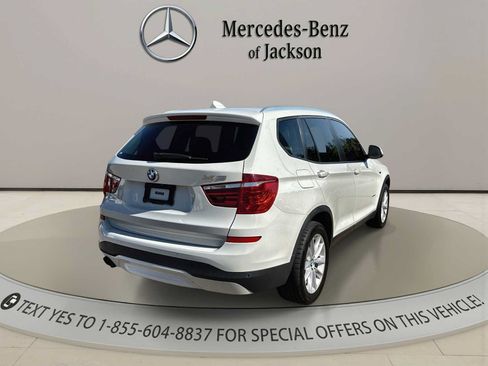 Used 2017 BMW X3 sDrive28i RWD image 8