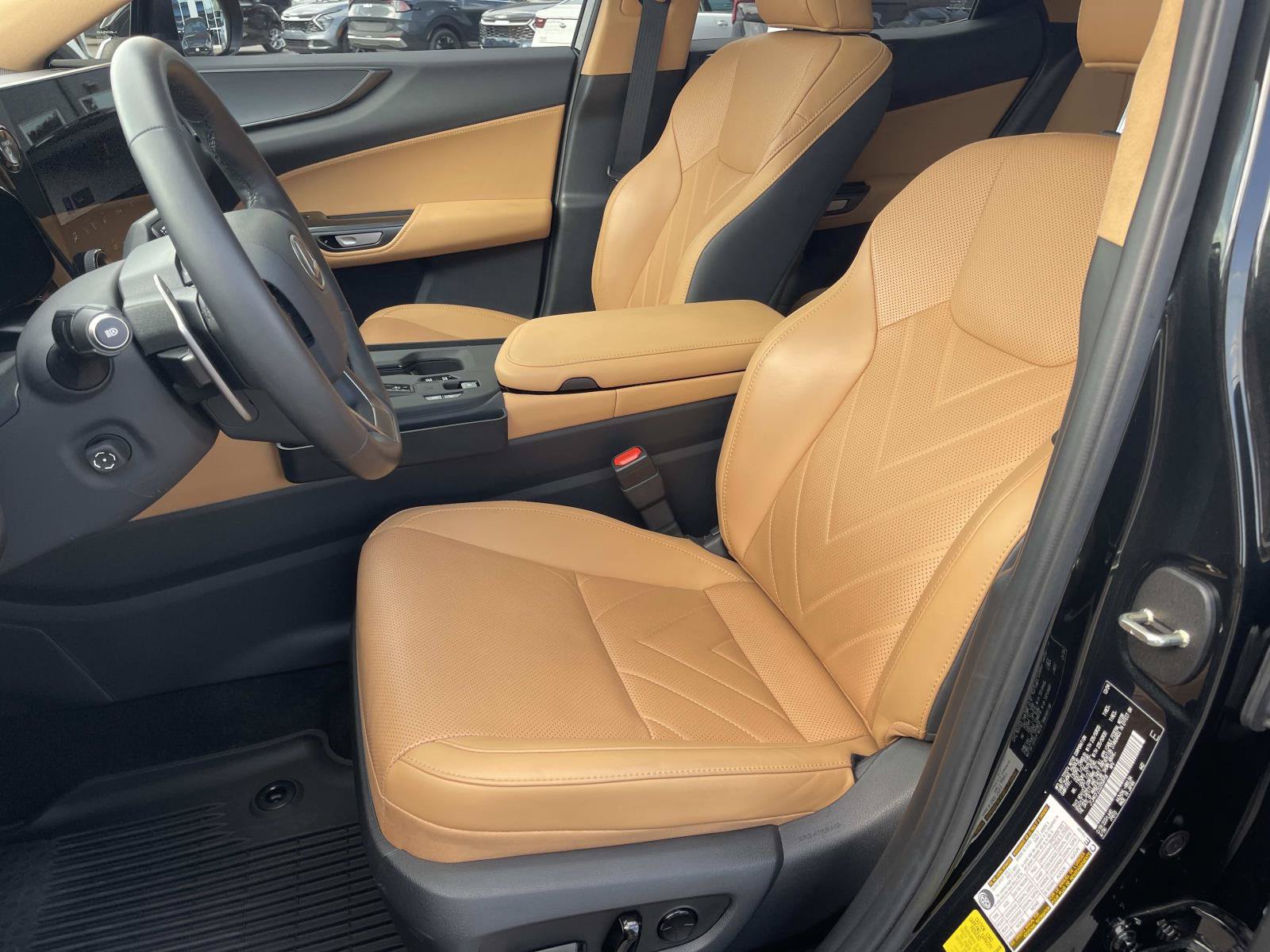 Used 2025 Lexus NX 450h+ AWD w/ Accessory Package (Z2) image 21
