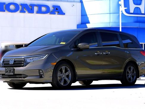 Used 2021 Honda Odyssey EX image 1