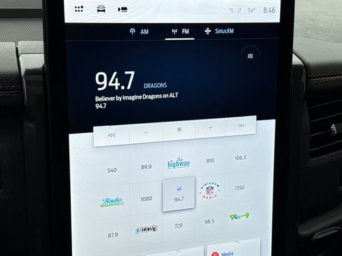 Used 2024 Ford Expedition Max Limited image 19