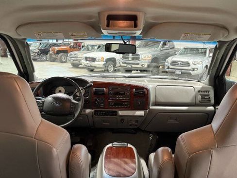 Used 2007 Ford F250 XLT image 18