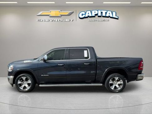 Used 2019 RAM 1500 Laramie AWD/4WD image 2