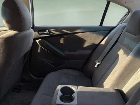 Used 2011 Nissan Altima 2.5 S w/ 2.5S Premium Audio Pkg image 18