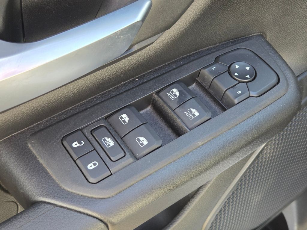 Used 2025 RAM 1500 Tradesman AWD/4WD image 22