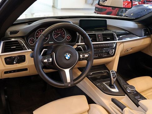 Used 2019 BMW 430i xDrive Convertible image 33