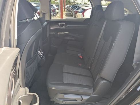 New 2026 Kia Sorento LX FWD image 14
