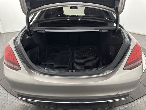 Used 2019 Mercedes-Benz C 300 4MATIC Sedan image 33
