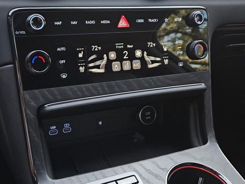 New 2026 Genesis GV80 3.5T Prestige image 26