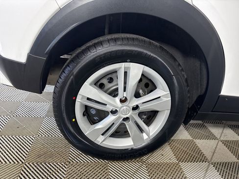 Used 2023 Nissan Kicks S image 30