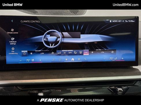 Used 2026 BMW X7 xDrive40i w/ Executive Package image 11