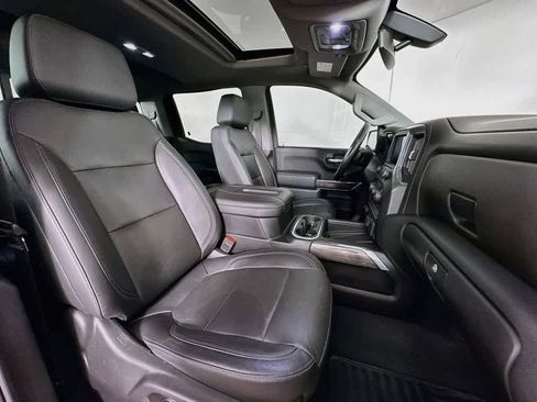 Used 2020 Chevrolet Silverado 1500 LTZ w/ LTZ Plus Package AWD/4WD image 15