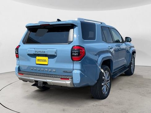 Used 2026 Toyota 4Runner Limited w/ Tow Technology Package AWD/4WD image 3