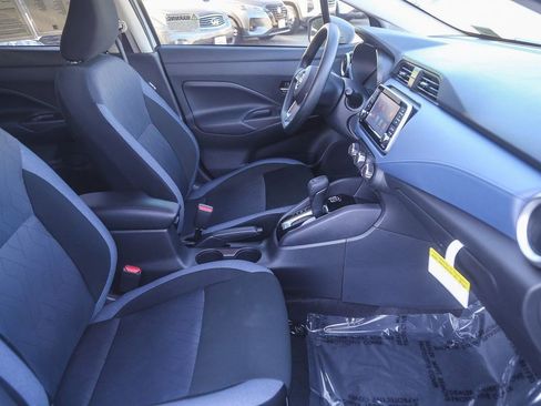 Used 2025 Nissan Versa SV w/ Trunk Package FWD image 14