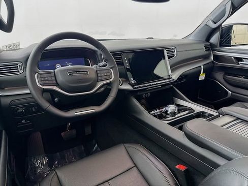 New 2026 Jeep Grand Wagoneer 4WD image 23