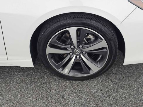 Certified 2025 Acura TLX w/ Technology Package image 9