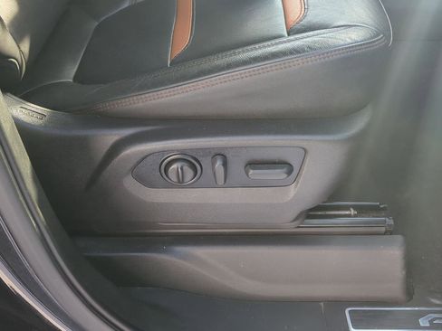 Used 2021 GMC Sierra 1500 AT4 image 21