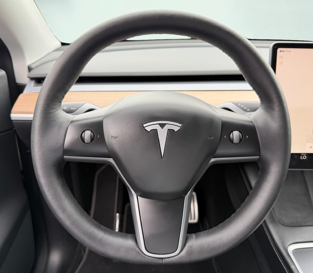 Used 2022 Tesla Model Y Performance AWD/4WD image 49