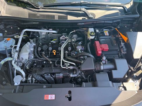 Used 2025 Mitsubishi Outlander AWD image 10