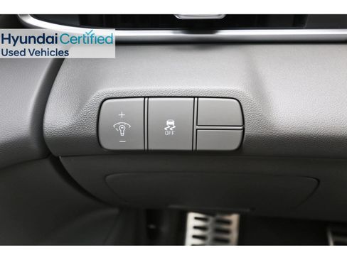 Certified 2025 Hyundai Elantra Sport FWD image 22