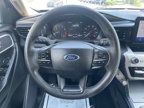 Used 2021 Ford Explorer 4WD image 17