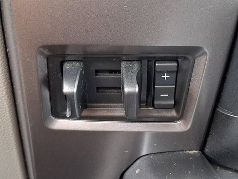 Used 2016 Ford F150 XLT w/ Equipment Group 301A Mid AWD/4WD image 24